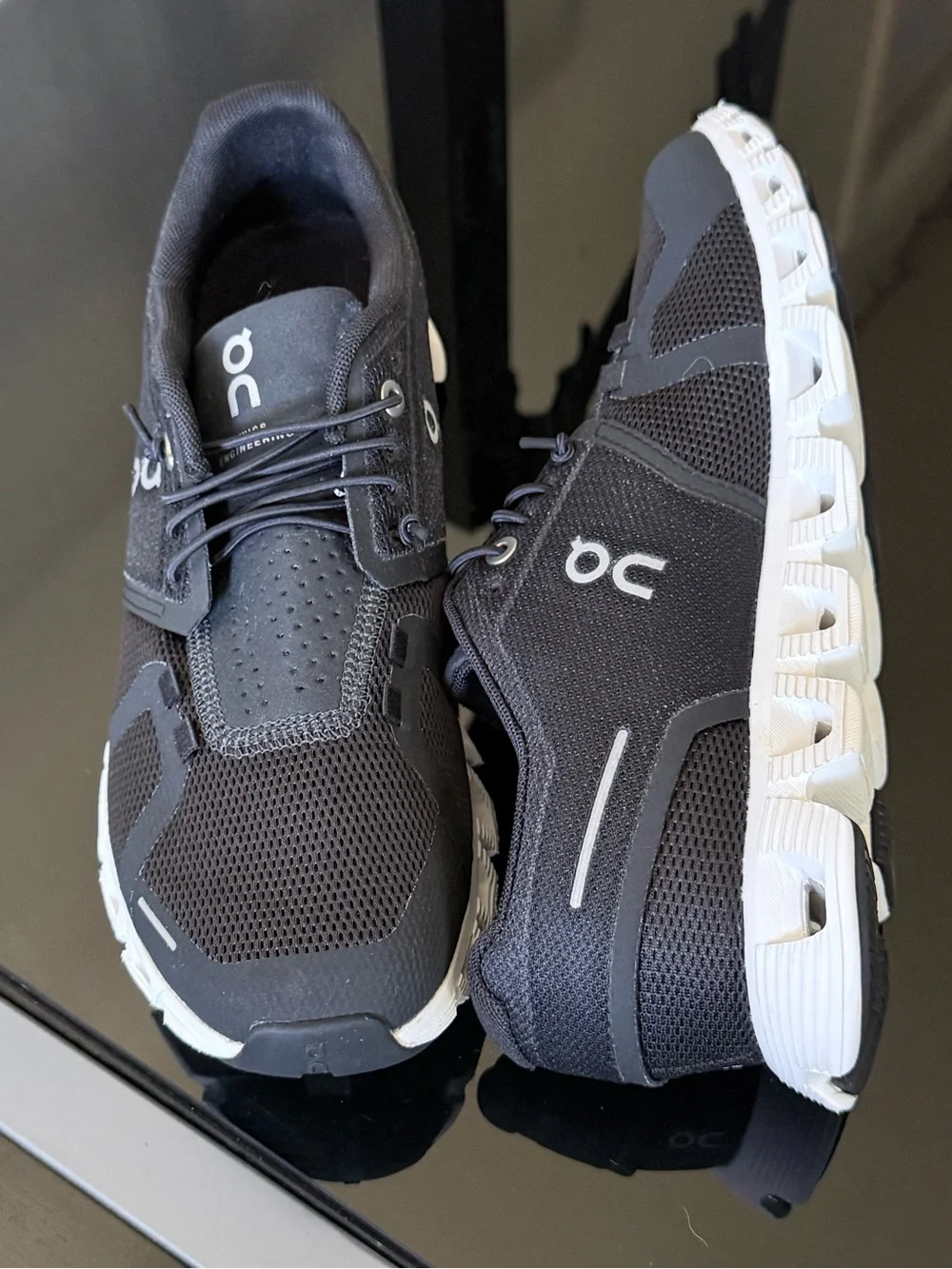 On Cloud Black Athletic Running Shoes - Women's